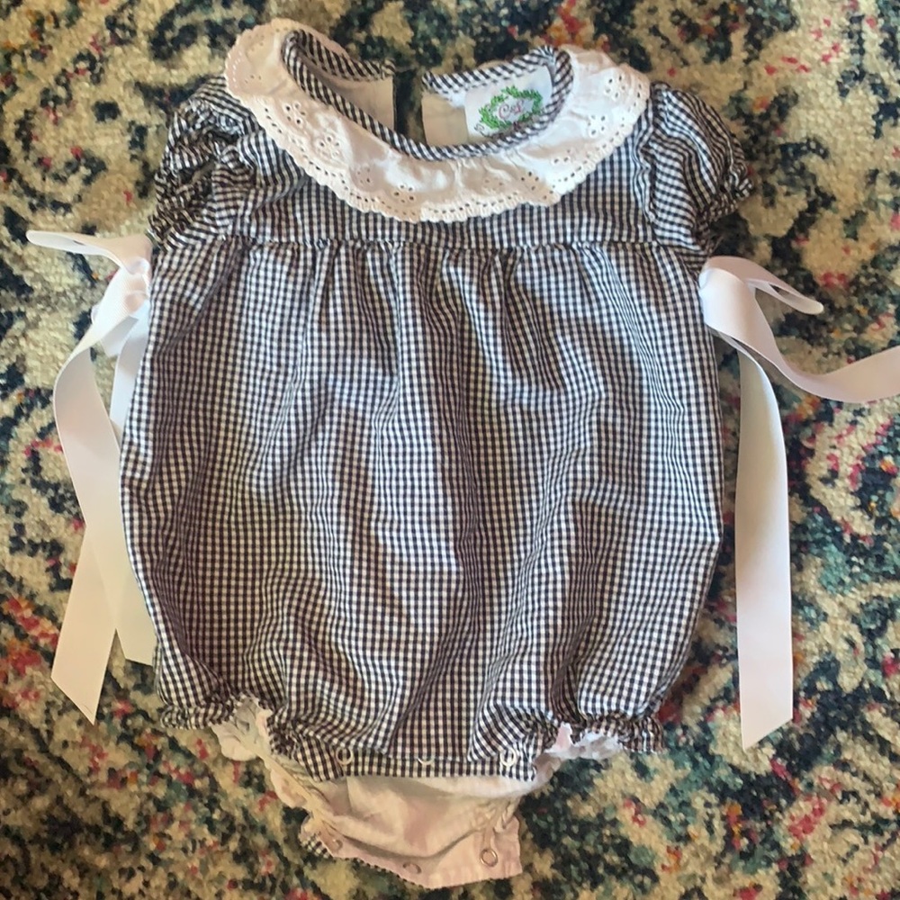 Cecil & Lou smocked bubble